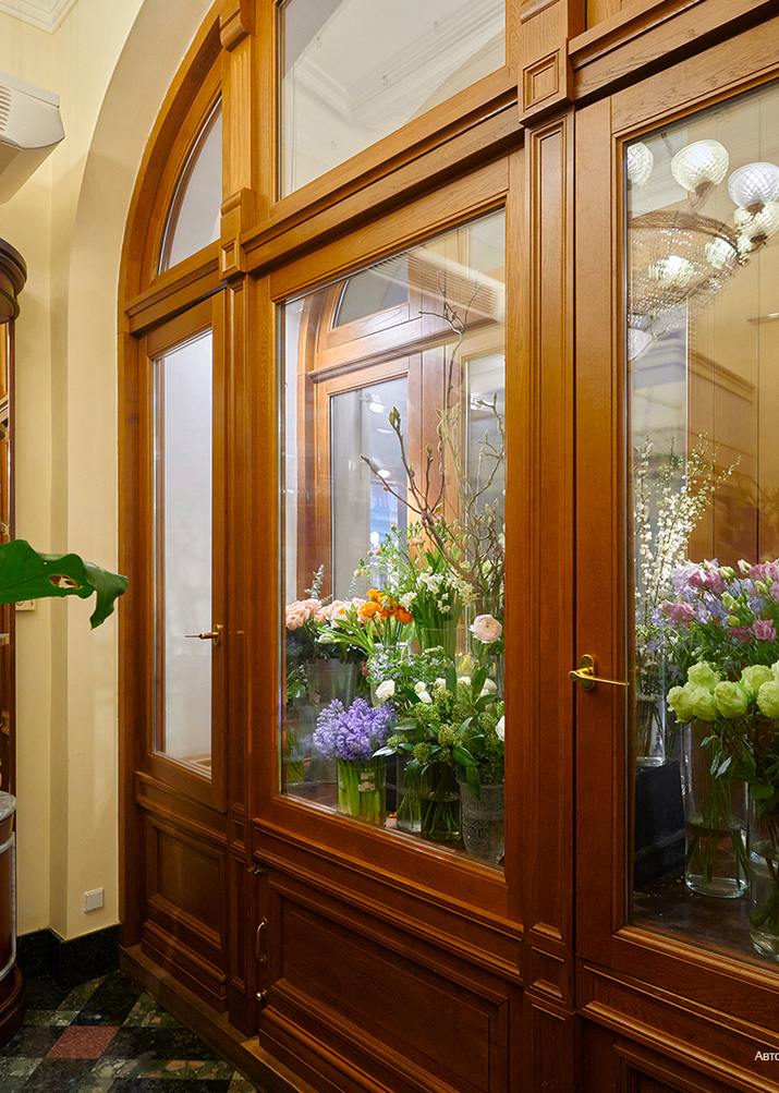 Проект дизайна интерьеров для АО «Торговый Дом ГУМ» в Москве от Nosova Anastasia Design — авторские решения для публичных и коммерческих пространств.